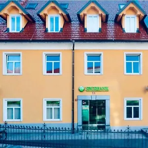 https://apartment-na-skali.hotels-in-ljubljana.com